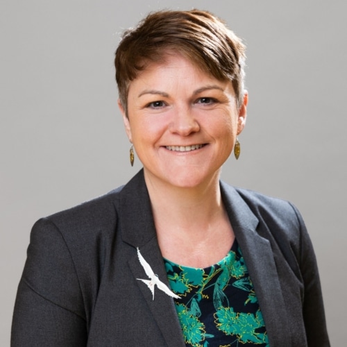 Carolyn Jewell